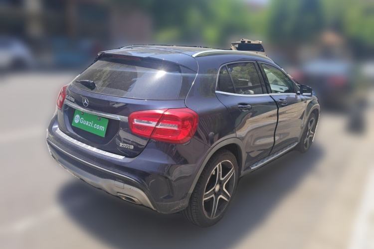 Used Mercedes-Benz GLA 2016 GLA 200 Fashion Model Rear Right 45 Deg