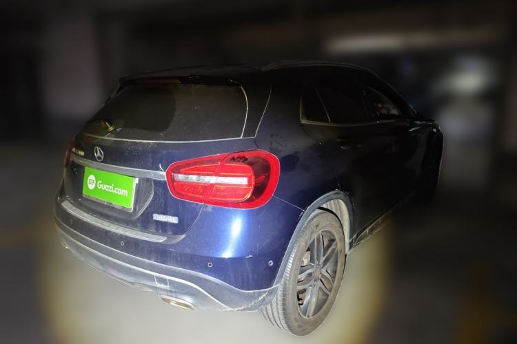 Used Mercedes-Benz GLA 2016 GLA 200 Fashion Model Rear Right 45 Deg