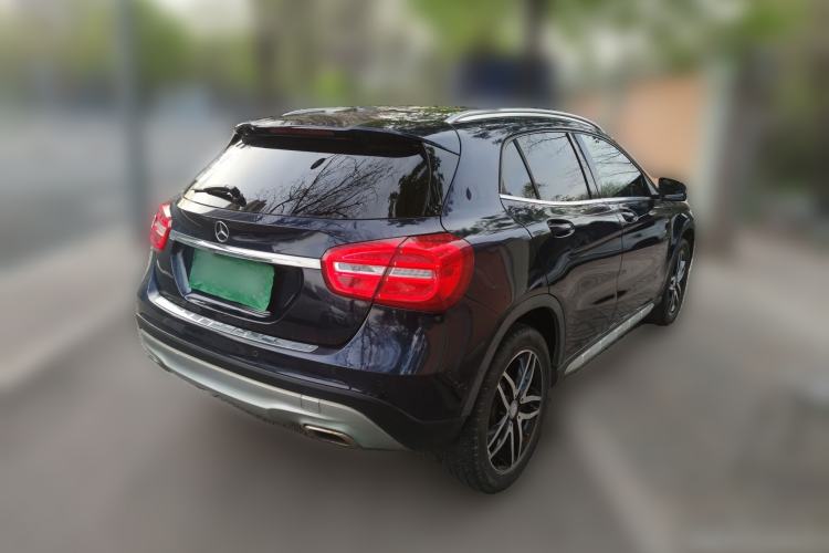 Used Mercedes-Benz GLA 2016 GLA 200 Fashion Model Rear Right 45 Deg