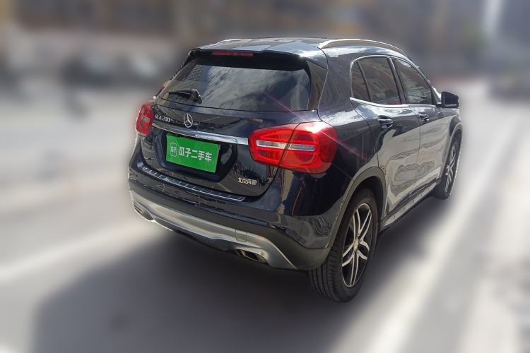 Used Mercedes-Benz GLA 2016 GLA 200 Fashion Model Rear Right 45 Deg