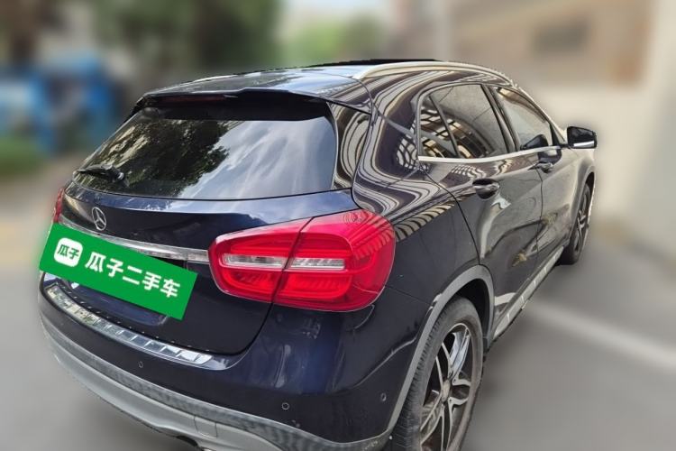 Used Mercedes-Benz GLA 2016 GLA 200 Fashion Model Rear Right 45 Deg