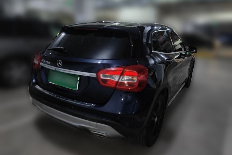 Used Mercedes-Benz GLA 2016 GLA 200 Sport Edition Rear Right 45 Deg