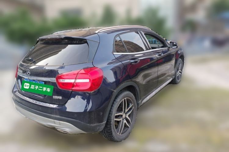 Used Mercedes-Benz GLA 2016 GLA 200 Fashion Model Rear Right 45 Deg