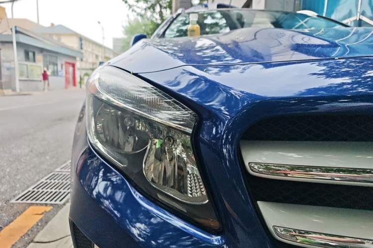 Used Mercedes-Benz GLA 2016 GLA 200 Sport Edition Right Front Headlight