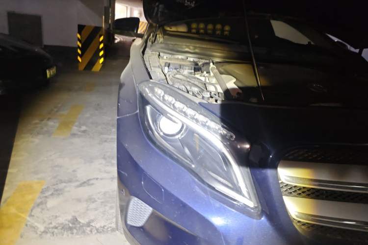 Used Mercedes-Benz GLA 2016 GLA 200 Fashion Model Right Front Headlight