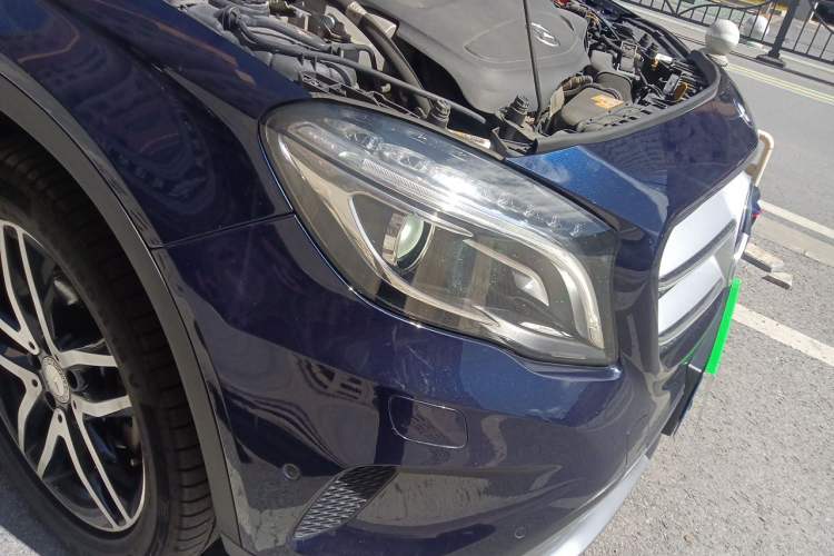 Used Mercedes-Benz GLA 2016 GLA 200 Fashion Model Right Front Headlight