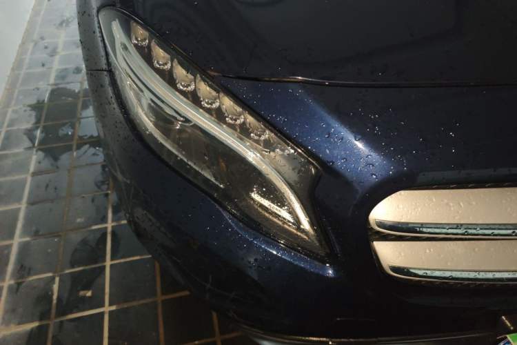 Used Mercedes-Benz GLA 2016 GLA 200 Fashion Model Right Front Headlight