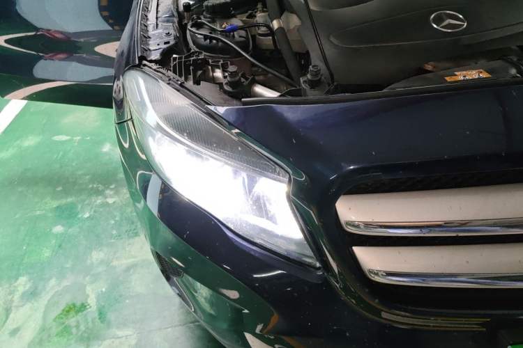 Used Mercedes-Benz GLA 2016 GLA 200 Sport Edition Right Front Headlight