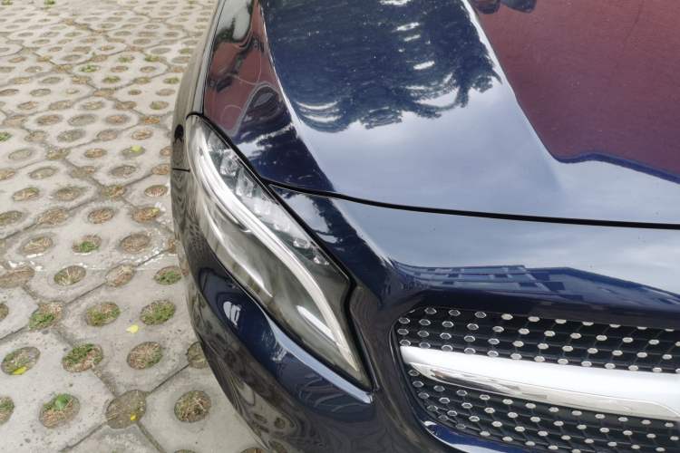 Used Mercedes-Benz GLA 2016 GLA 200 Fashion Model Right Front Headlight