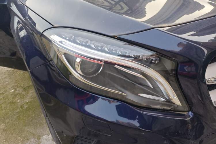 Used Mercedes-Benz GLA 2016 GLA 200 Fashion Model Right Front Headlight