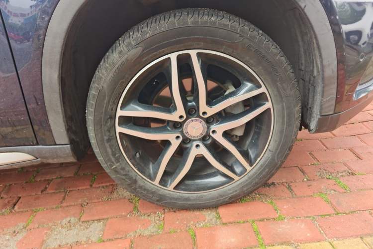 Used Mercedes-Benz GLA 2016 GLA 220 4MATIC Fashion Edition Right Front Wheel Hub