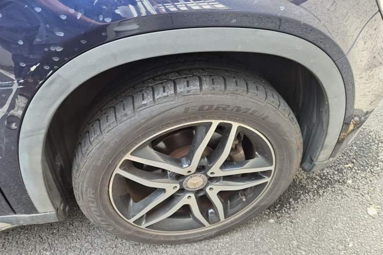 Used Mercedes-Benz GLA 2016 GLA 200 Fashion Model Right Front Wheel Hub