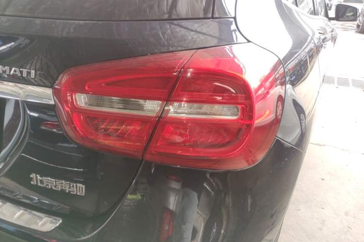 Used Mercedes-Benz GLA 2016 GLA 220 4MATIC Fashion Edition Right Rear Taillight