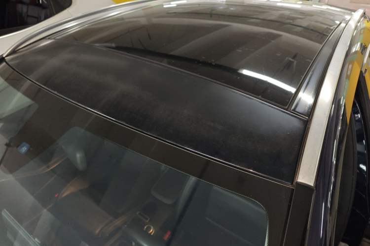 Used Mercedes-Benz GLA 2016 GLA 200 Fashion Model Roof