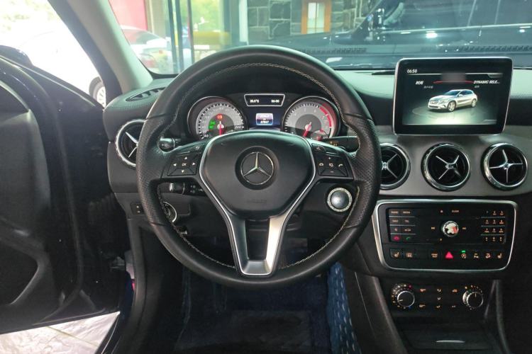 Used Mercedes-Benz GLA 2016 GLA 220 4MATIC Fashion Edition Steering Wheel