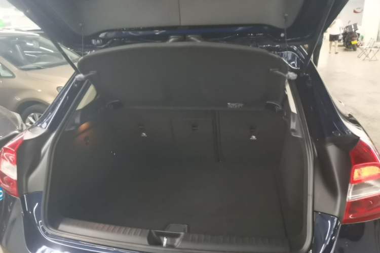 Used Mercedes-Benz GLA 2016 GLA 200 Sport Edition Trunk