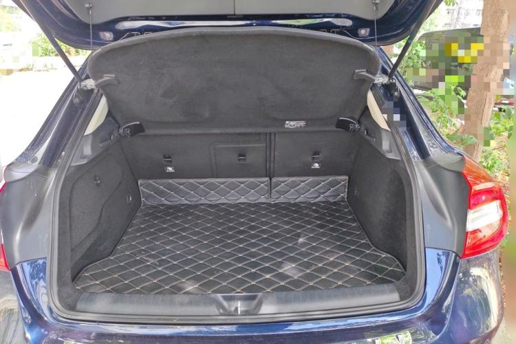 Used Mercedes-Benz GLA 2016 GLA 200 Sport Edition Trunk
