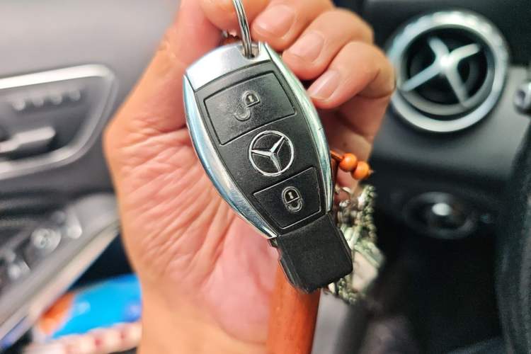 Used Mercedes-Benz GLA 2016 GLA 200 Sport Edition Vehicle Key