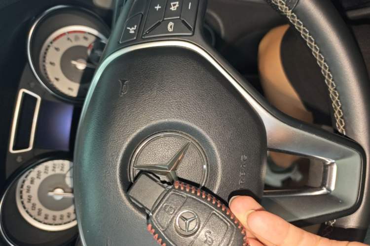 Used Mercedes-Benz GLA 2016 GLA 220 4MATIC Fashion Edition Vehicle Key