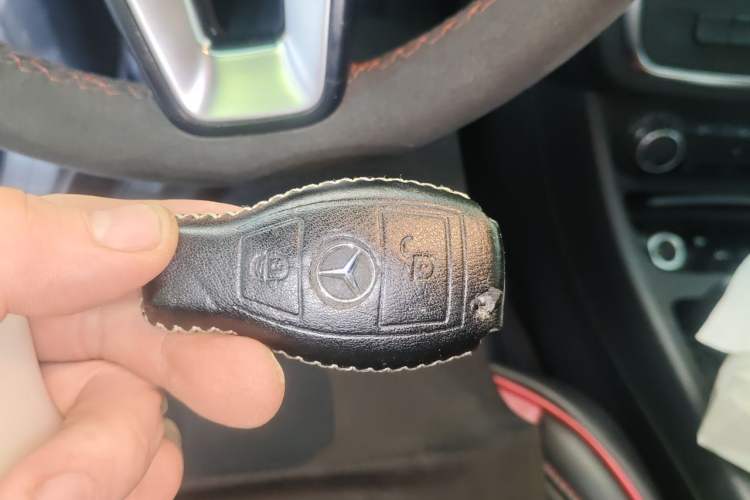 Used Mercedes-Benz GLA 2016 GLA 200 Fashion Model Vehicle Key