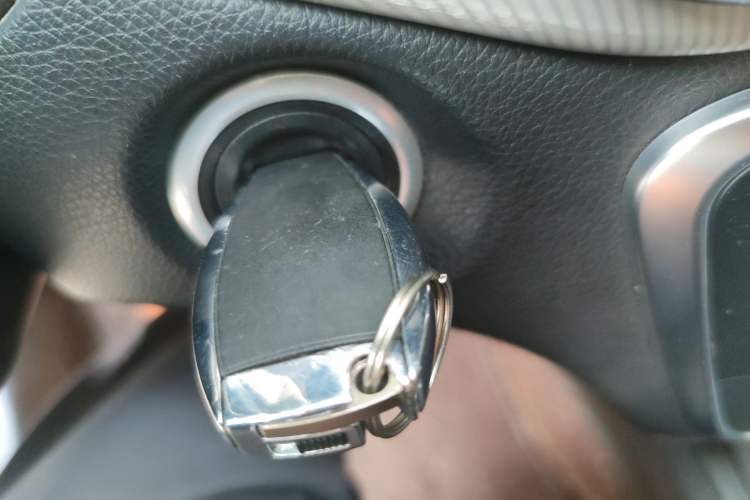 Used Mercedes-Benz GLA 2016 GLA 200 Fashion Model Vehicle Key