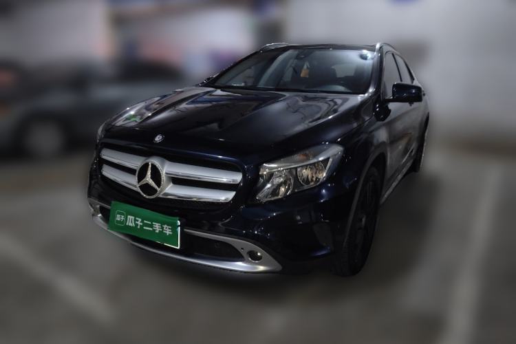 Used Mercedes-Benz GLA 2016 GLA 200 Sport Edition Guazi used car, China used car export, Used car for sale, Used cars, Cheapest cars for sale