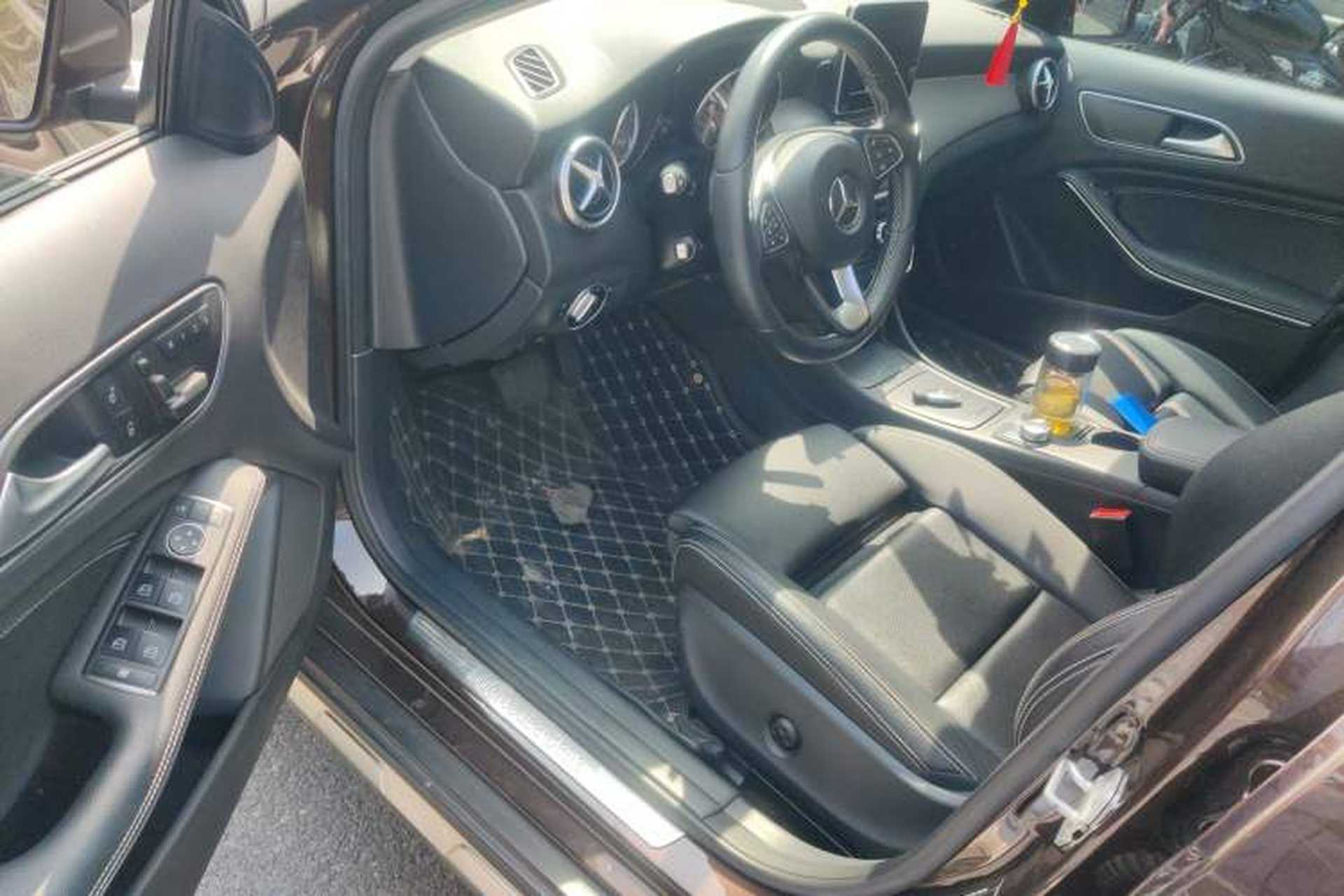 Used Mercedes-Benz GLA 2016 GLA 200 Sport Edition Driver Seat