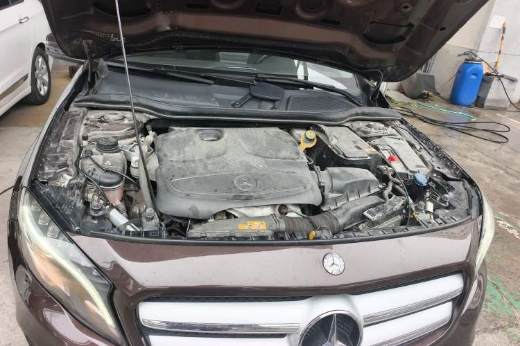 Used Mercedes-Benz GLA 2016 GLA 200 Sport Edition Engine Bay