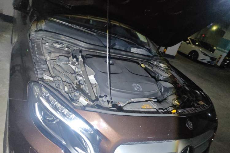 Used Mercedes-Benz GLA 2016 GLA 200 Fashion Model Engine Bay Right