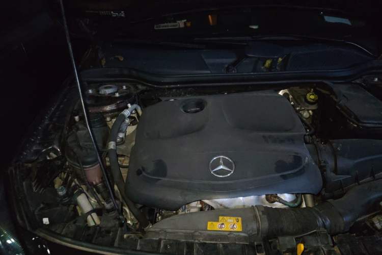 Used Mercedes-Benz GLA 2016 GLA 200 Sport Edition Engine Bay Right