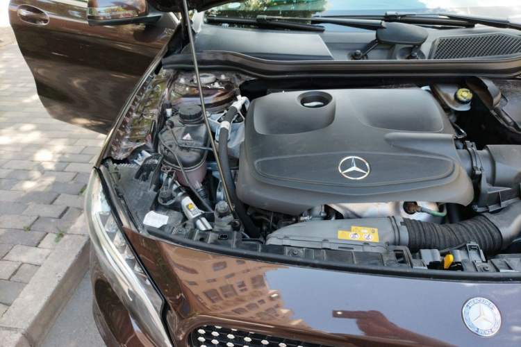 Used Mercedes-Benz GLA 2016 GLA 200 Fashion Model Engine Bay Right