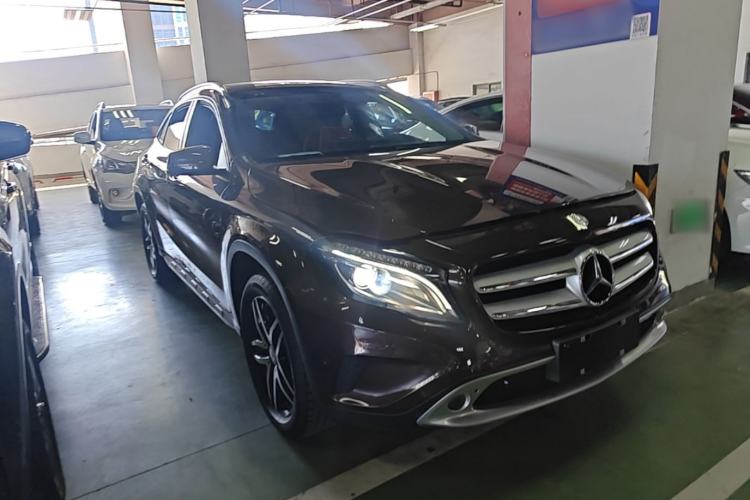 Used Mercedes-Benz GLA 2016 GLA 220 4MATIC Fashion Edition Exterior 1