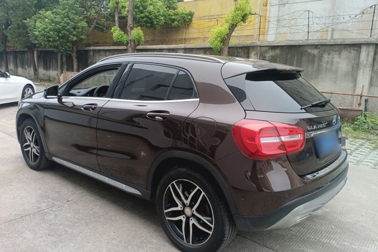 Used Mercedes-Benz GLA 2016 GLA 220 4MATIC Fashion Edition Exterior 1