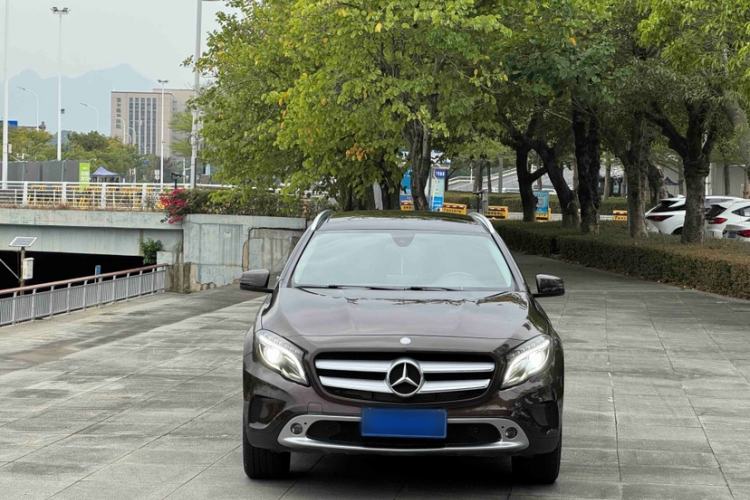 Used Mercedes-Benz GLA 2016 GLA 200 Fashion Model Exterior 1