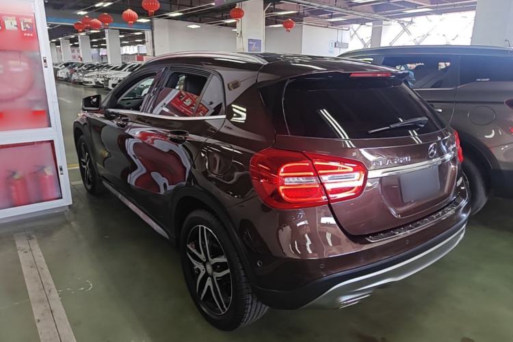 Used Mercedes-Benz GLA 2016 GLA 220 4MATIC Fashion Edition Exterior 2
