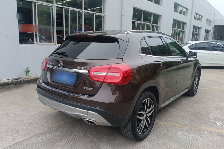 Used Mercedes-Benz GLA 2016 GLA 220 4MATIC Fashion Edition Exterior 2
