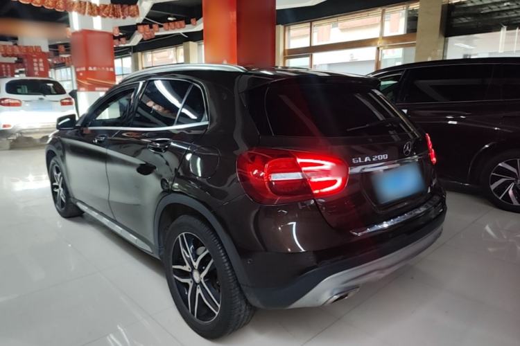 Used Mercedes-Benz GLA 2016 GLA 200 Fashion Model Exterior 2