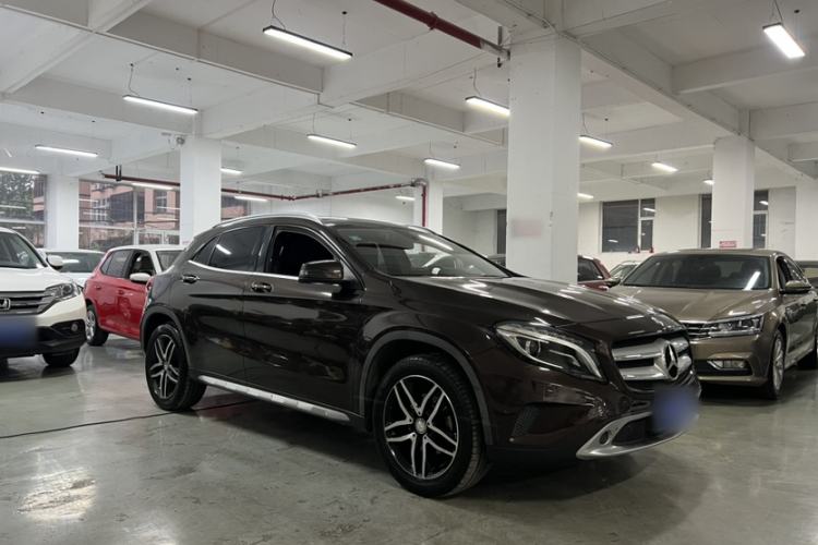 Used Mercedes-Benz GLA 2016 GLA 200 Fashion Model Exterior 2