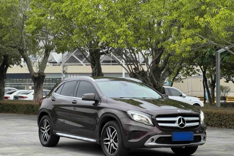Used Mercedes-Benz GLA 2016 GLA 200 Fashion Model Exterior 2
