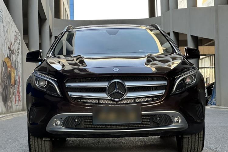 Used Mercedes-Benz GLA 2016 GLA 200 Fashion Model Exterior 4