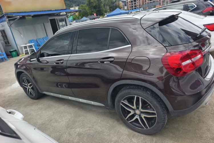 Used Mercedes-Benz GLA 2016 GLA 220 4MATIC Fashion Edition Exterior 5