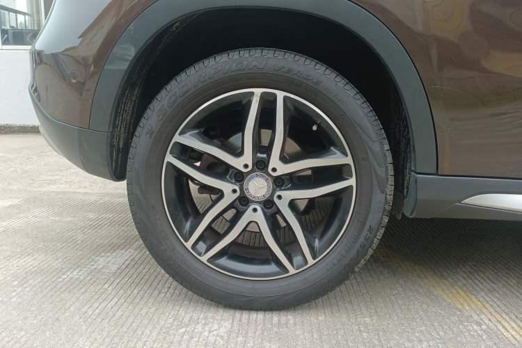 Used Mercedes-Benz GLA 2016 GLA 220 4MATIC Fashion Edition Exterior 5