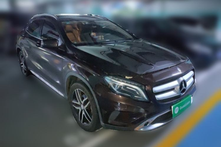 Used Mercedes-Benz GLA 2016 GLA 220 4MATIC Fashion Edition Front Right 45 Deg