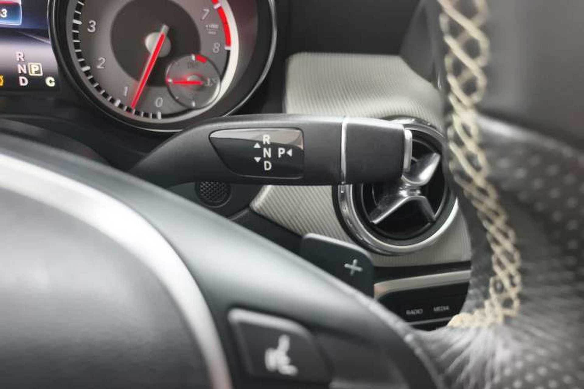 Used Mercedes-Benz GLA 2016 GLA 200 Sport Edition Gear Lever