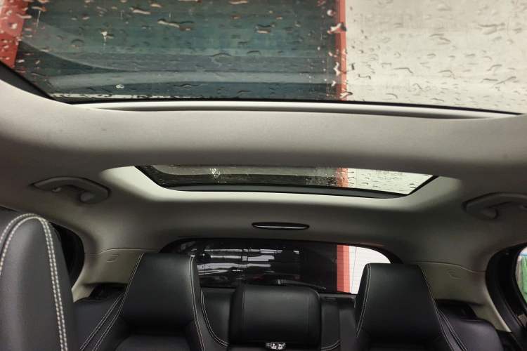 Used Mercedes-Benz GLA 2016 GLA 200 Sport Edition Headliner