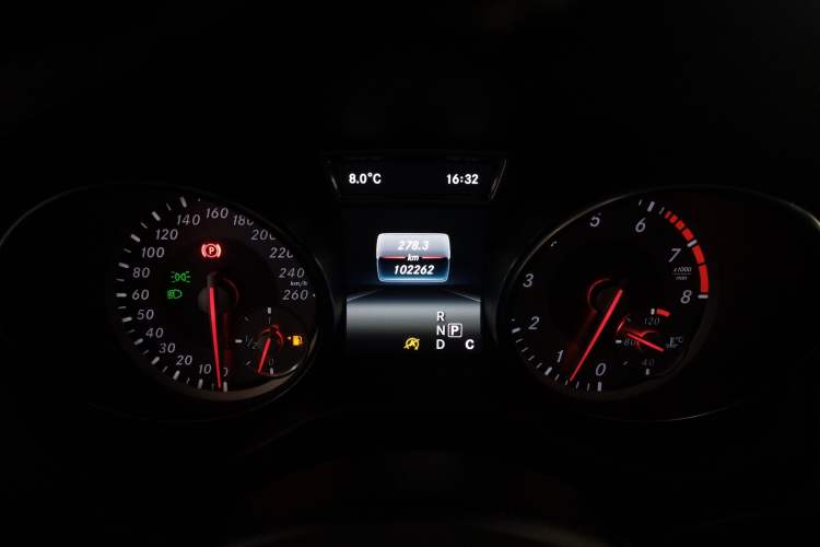 Used Mercedes-Benz GLA 2016 GLA 220 4MATIC Fashion Edition Instrument Cluster