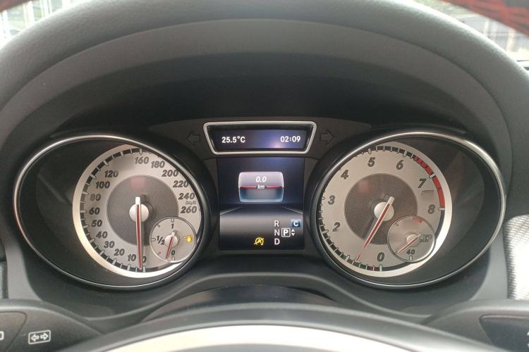 Used Mercedes-Benz GLA 2016 GLA 220 4MATIC Fashion Edition Instrument Cluster
