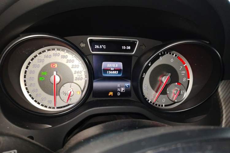 Used Mercedes-Benz GLA 2016 GLA 200 Fashion Model Instrument Cluster