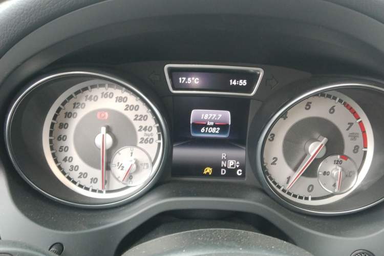 Used Mercedes-Benz GLA 2016 GLA 200 Fashion Model Instrument Cluster