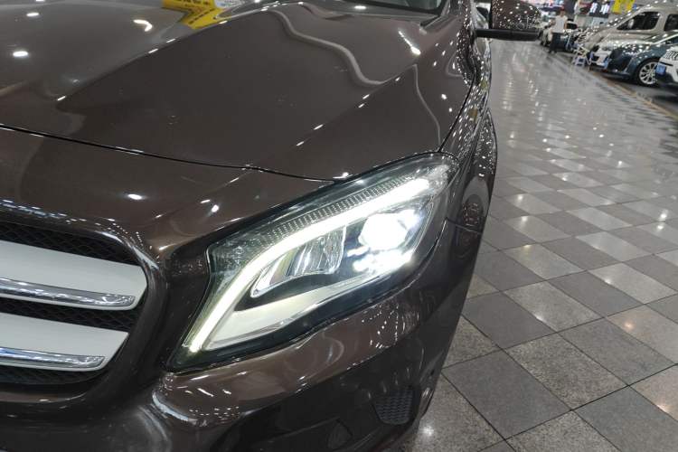 Used Mercedes-Benz GLA 2016 GLA 200 Sport Edition Left Front Headlight